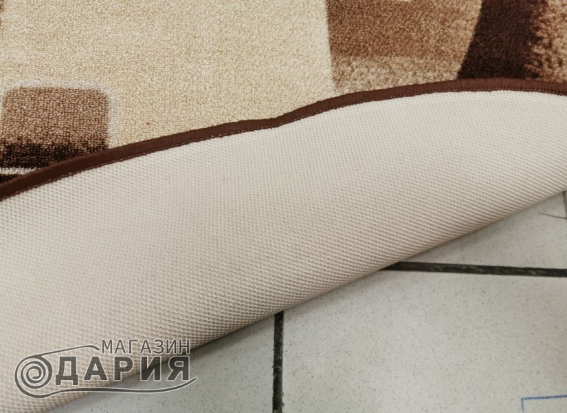 Мокетен килим 80 BROWN КРЪГ